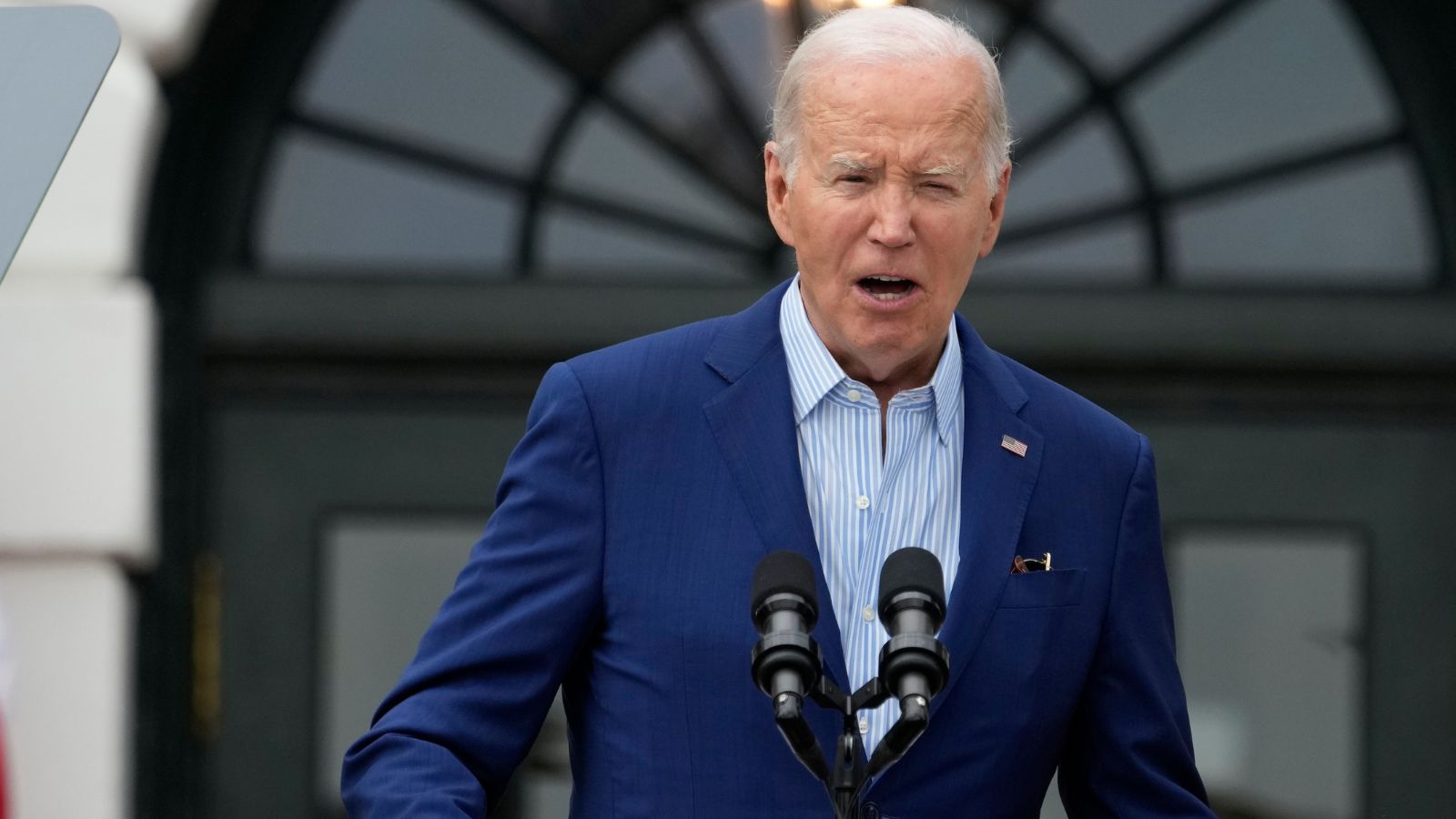 Biden Administration Considers Asylum Restrictions Amid Surge in Migrant Arrivals