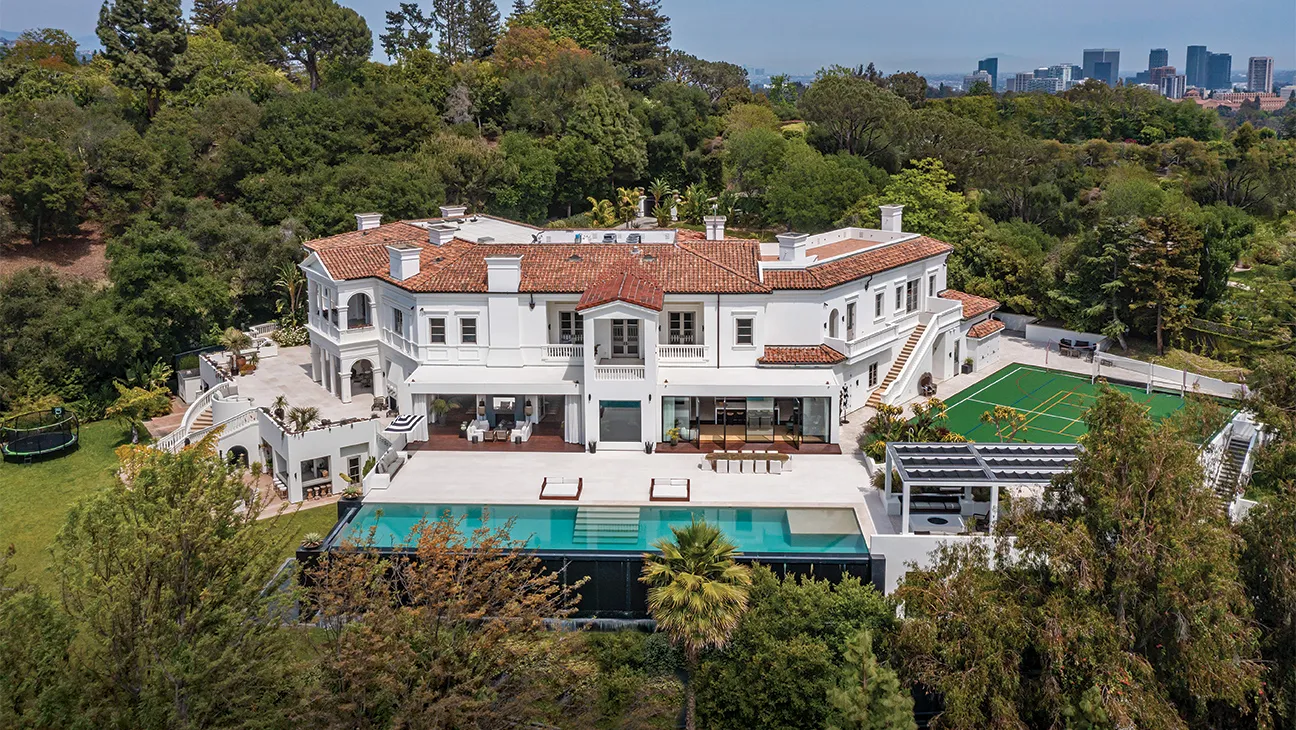 Discreet A-Lister's $4 Million LA Listing Fails to Impress Discerning Buyers